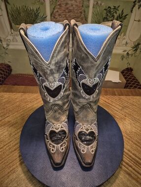 Corral Boots Sz.7M. Sequin Hearts And AngelWings.